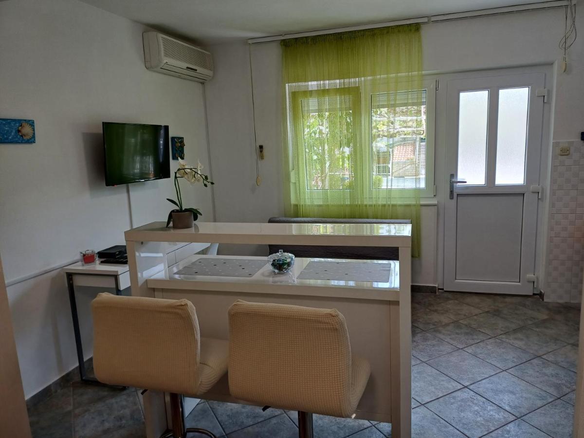 Apartments Lana Pula Zewnętrze zdjęcie
